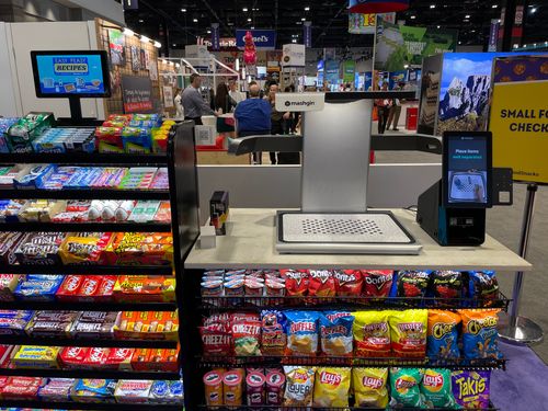 How does Mashgin improve the customer experience?